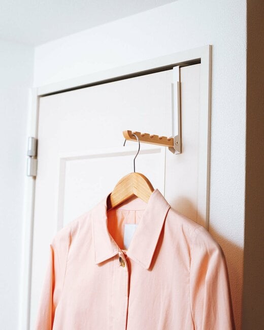 ニトリ　折りたたみドアハンガートヴァー