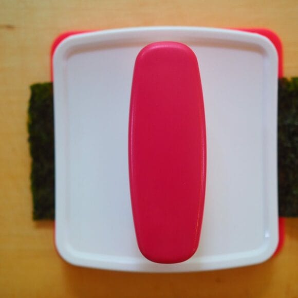 毎日のお弁当にそんな高級品は使えません。