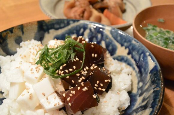 マグロの漬け丼