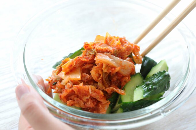 キュウリのキムチツナあえ