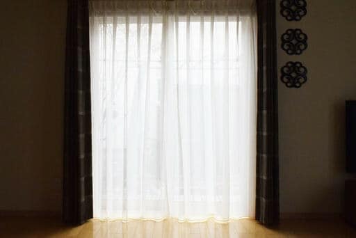 レースのカーテン
