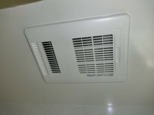 浴室暖房乾燥機