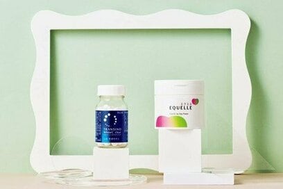 読者4000人が「本当に使ってよかった」美容アイテム。ゆらぎ世代に人気のサプリメントは？