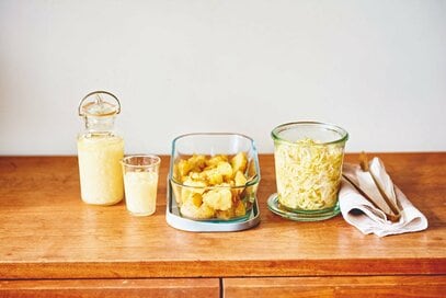 料理家が繰り返しつくる「春野菜の保存食」。手軽につくれてお弁当のおかずにも