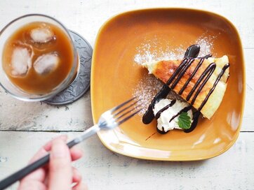 カフェ風＆高見えなのに100円！ナチュラルキッチンで見つけた最新テーブルウェア