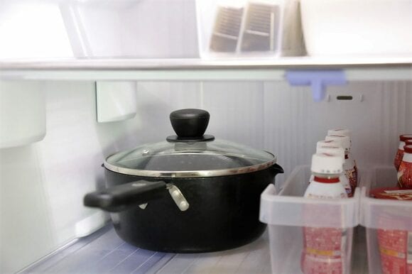 鍋ごとあきスペースに収納