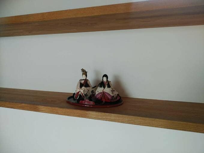 上の部分は、ディスプレイ用