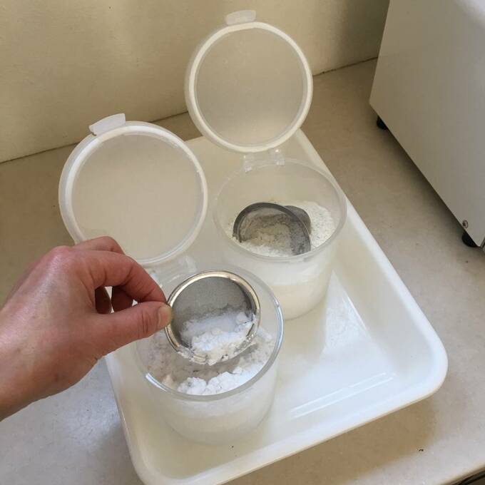 アクリルキャニスター