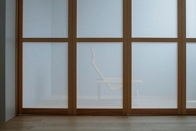 メッシュ素材を使った建具