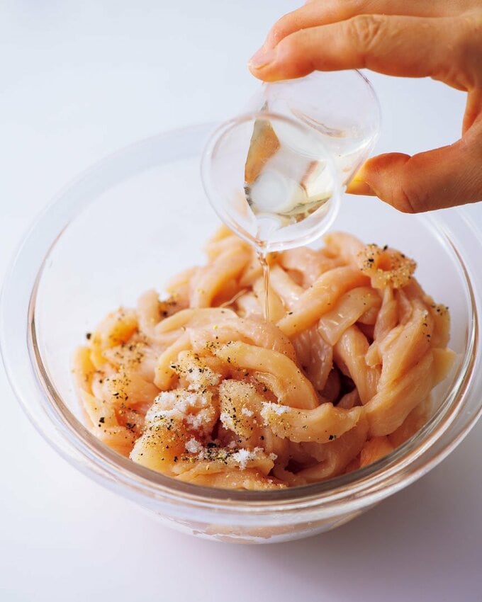 料理酒には低糖質の白ワインを利用