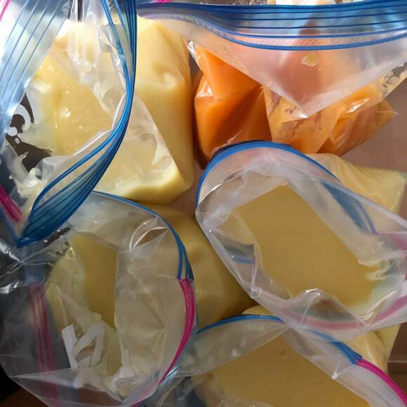 保存袋にスープのもと