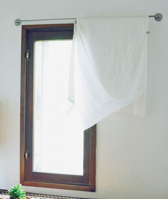 カーテンレール