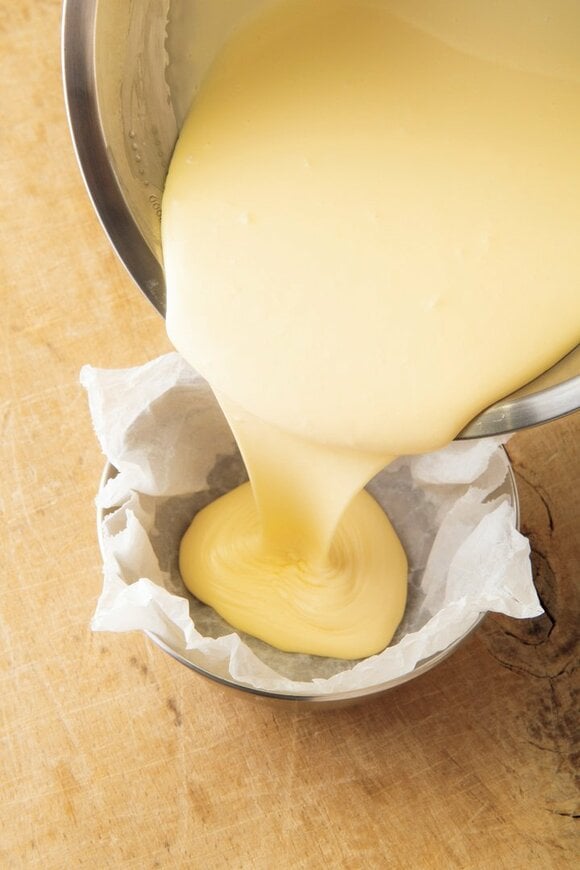 生地を流し入れる