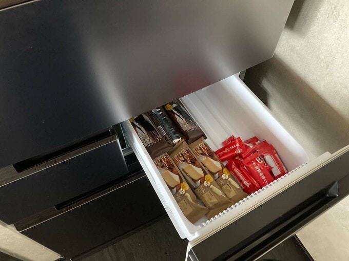 子どもが食べるアイス