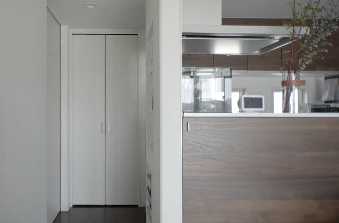 キッチンの一角につくったパントリー