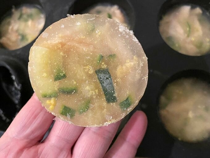 三四郎くん用の自家製スープ