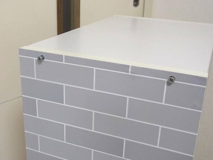 手持ちのカラーボックス