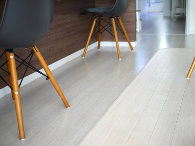 意外と目立つ! 巾木のお掃除方法