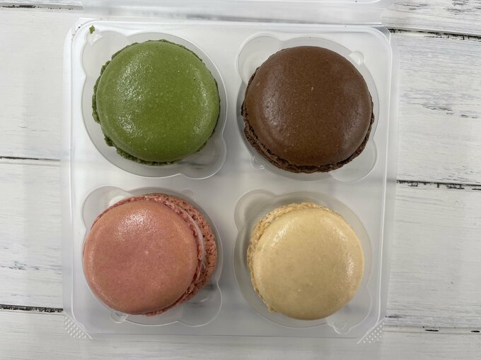 4種のマカロン（451円）
