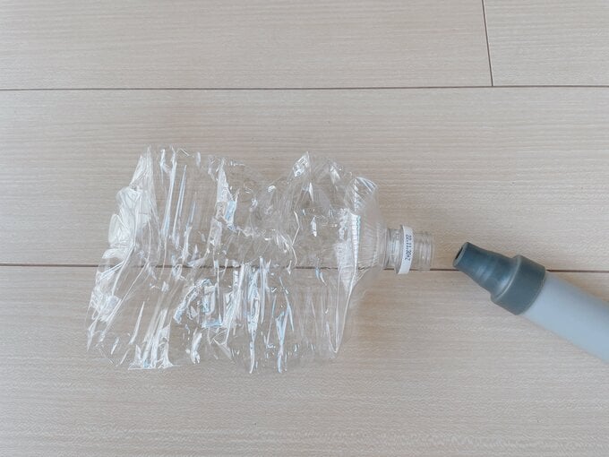 2Lのペットボトルがこんなに小さくなります