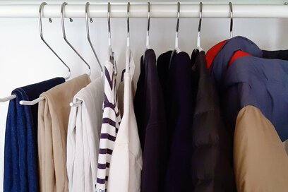 洋服と「見栄」を手放しすっきり暮らす。クローゼットがお気に入り空間に