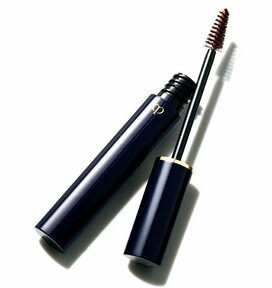 大人のイマドキ「美人眉」が手軽に完成。超優秀アイブロウマスカラ