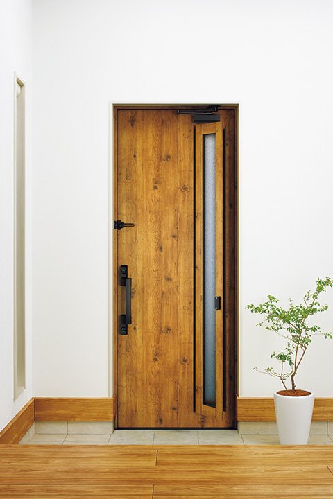 断熱性の高い玄関ドア