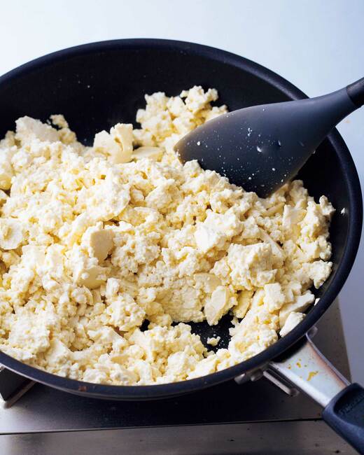 肉そぼろのナメコあんかけ丼の調理過程