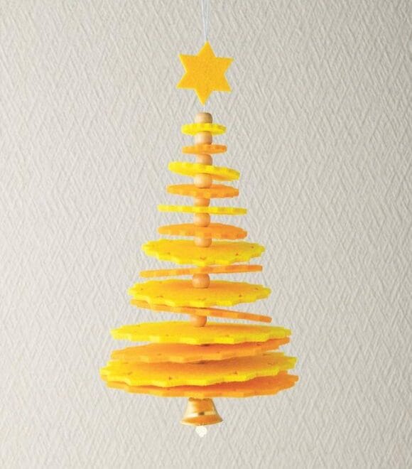 クリスマスツリー形オーナメント