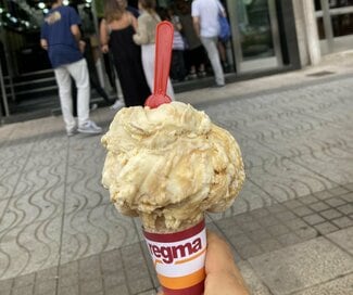 日本とスペインで違う「日常の風景」。アイスクリームをよく食べ、夜まで元気