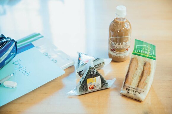 コンビニおにぎりサンドイッチ