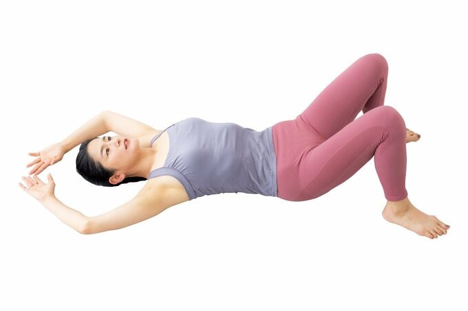 「ひざパタパタ」ストレッチ