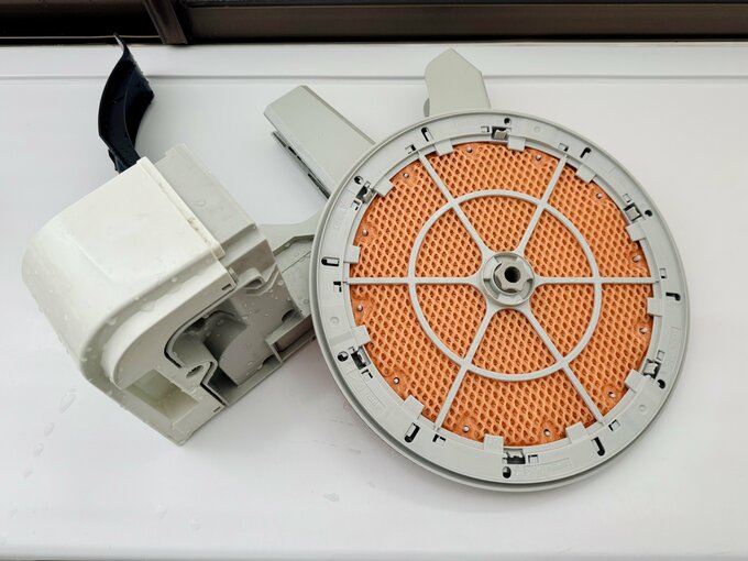 分解した加湿器