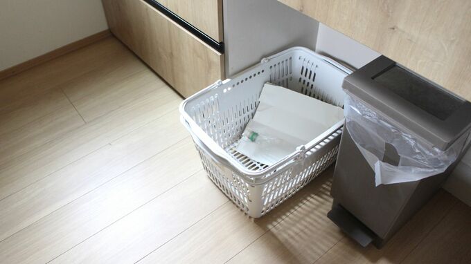 キッチンのペットボトル入れ