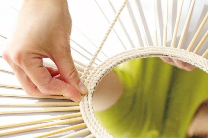 ラタン風ミラー作り方3