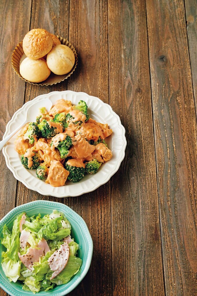 鶏肉とブロッコリーの料理