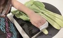 子どものお手伝いを安全に。「包丁が指に触れない」セリアの便利アイテム