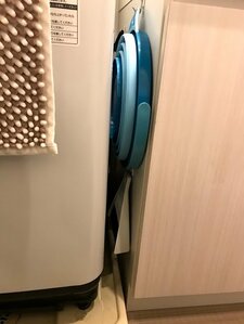 さらに洗濯機と洗面台の間にあるわずかな隙間も逃さず活用