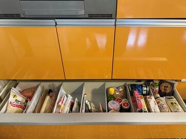 50代からの「捨てずに片付く」アイデア3つ。冷蔵庫を“見える化”して、暮らしが整う