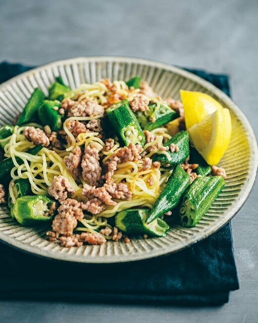 豚ひきとオクラの塩レモン焼きそば