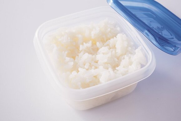 アツアツを冷凍して炊きたての味を再現【ご飯】