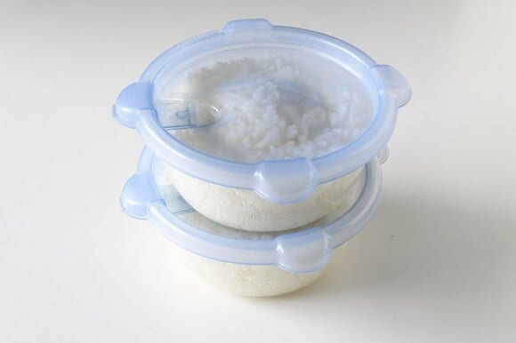 ご飯タッパーに