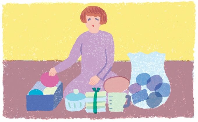 断捨離をする女性のイラスト