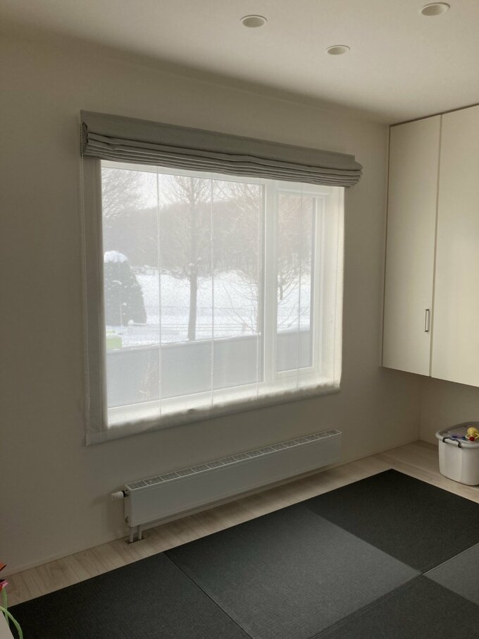 和室スペースのシェードカーテン