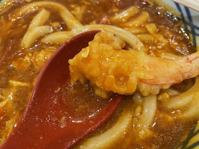 人気のえび天と食べると、エビチリ風が楽しめます