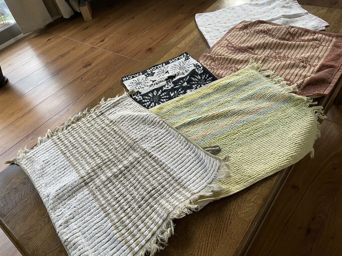 義実家にあった贈答用の柄タオル
