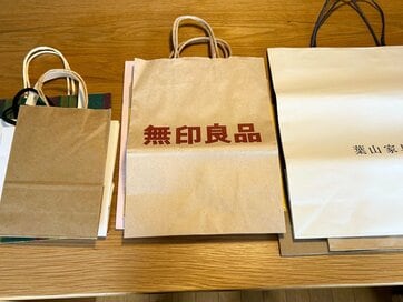 片づかない家にありがちな「紙袋」。管理がラクになる簡単3ステップ