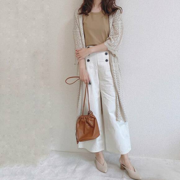 マリンパンツとTシャツで合わせたコーデ