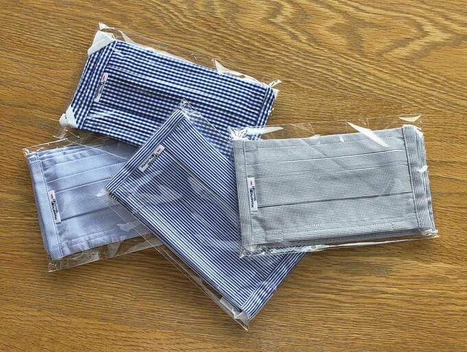 袋に入った布マスク