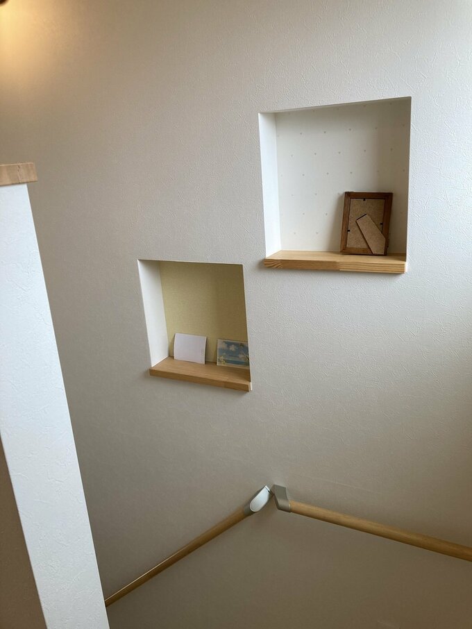 階段のニッチ
